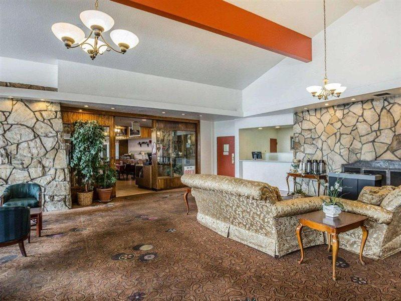 Econo Lodge Near Reno-Sparks Convention Center Luaran gambar