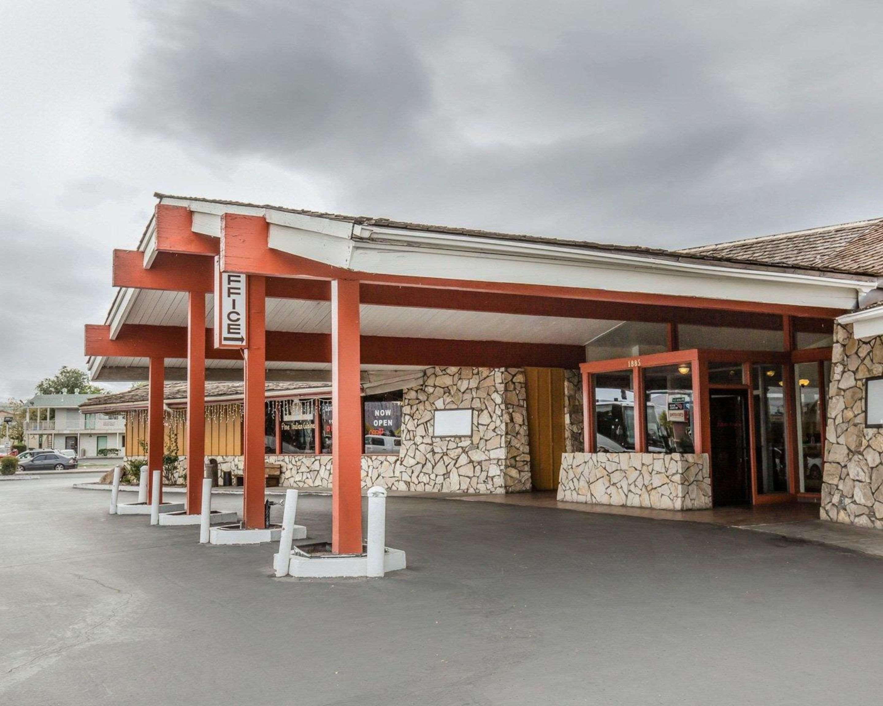 Econo Lodge Near Reno-Sparks Convention Center Luaran gambar
