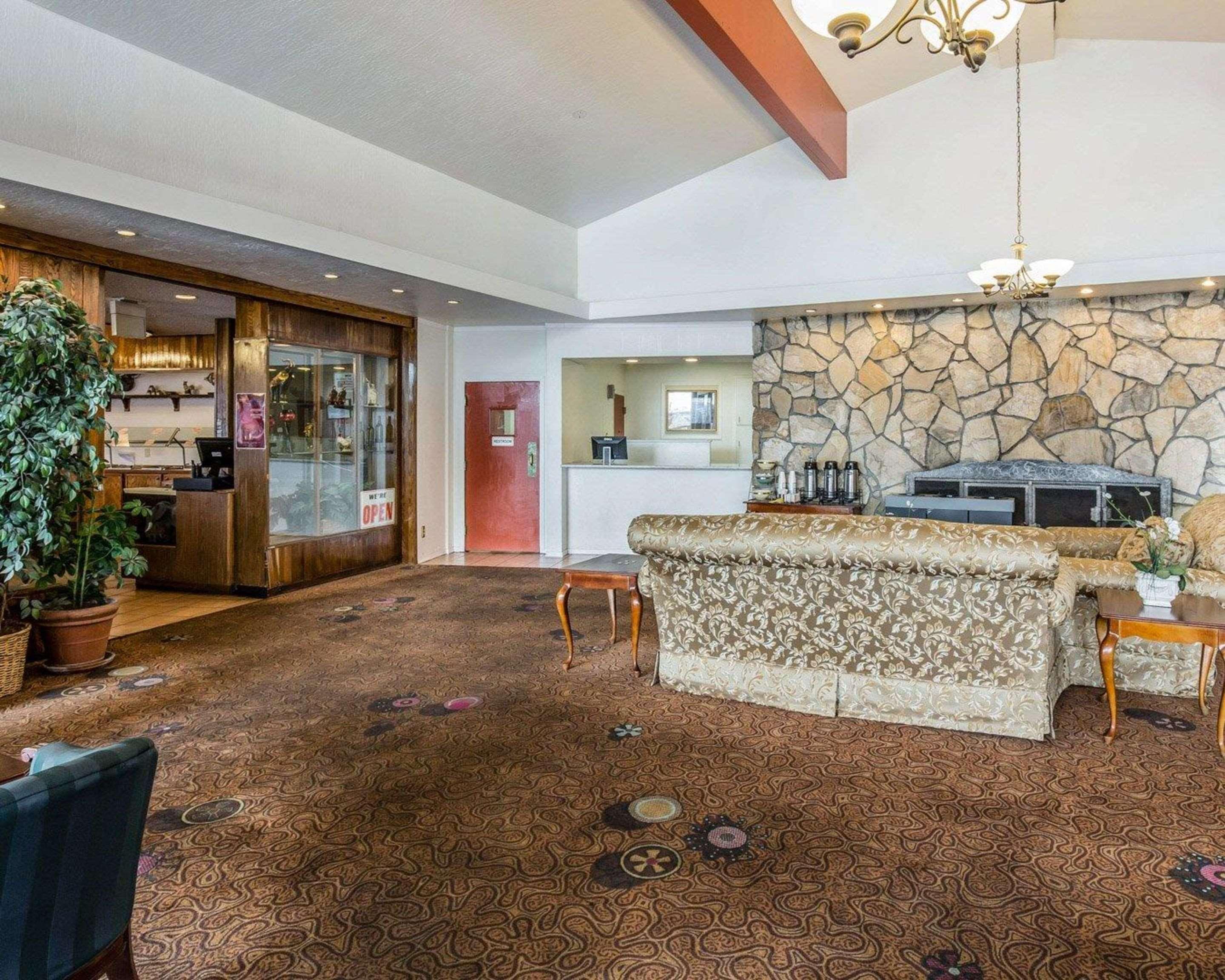 Econo Lodge Near Reno-Sparks Convention Center Luaran gambar